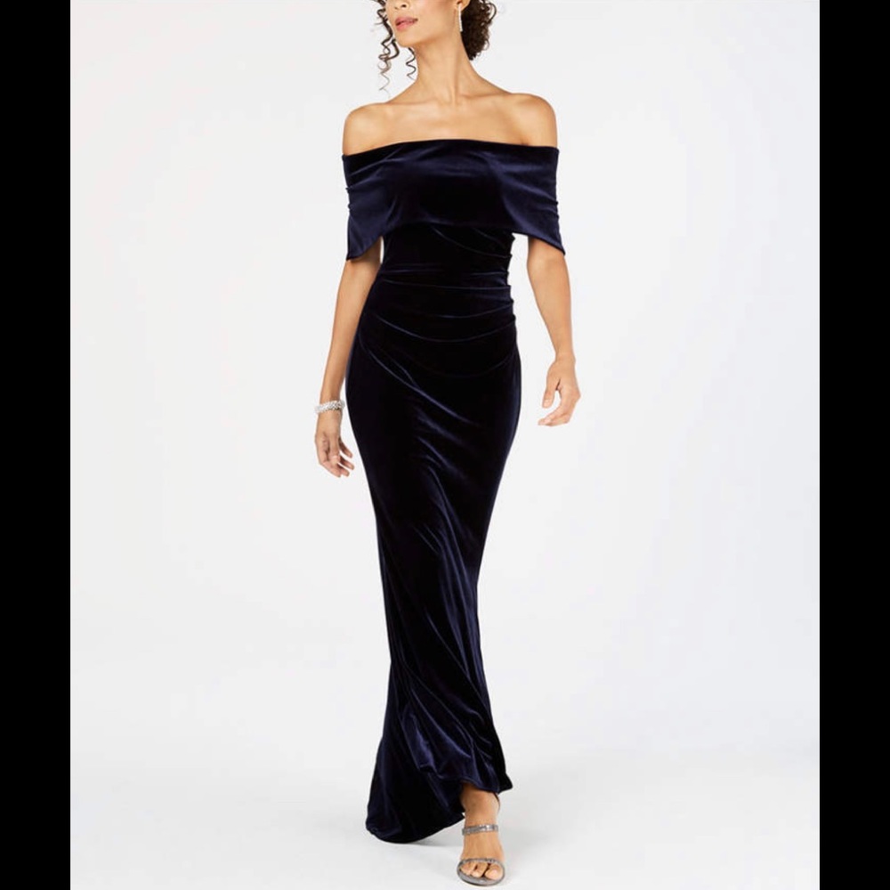 Vince Camuto Navy velvet gown